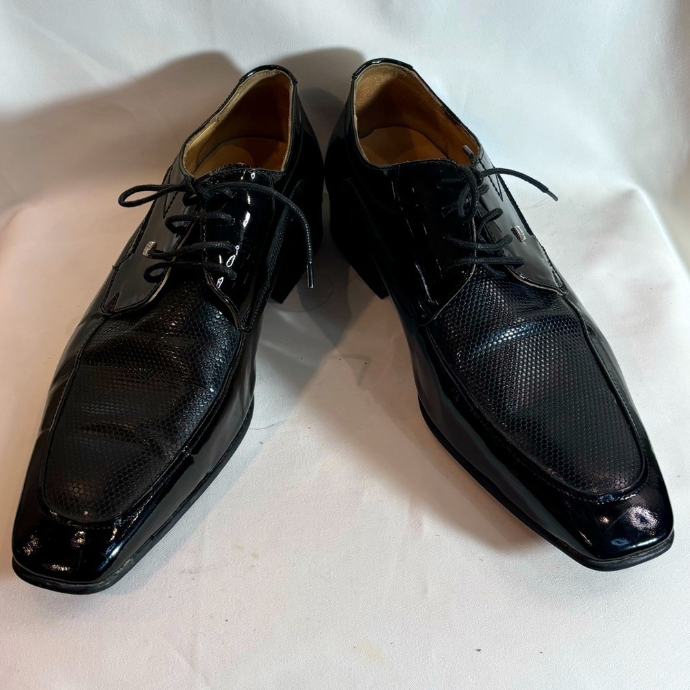 MASSIMO DUTTI Sz 41 Oxfords Brogue Square Toe Lace Up Patent Leather Shoes